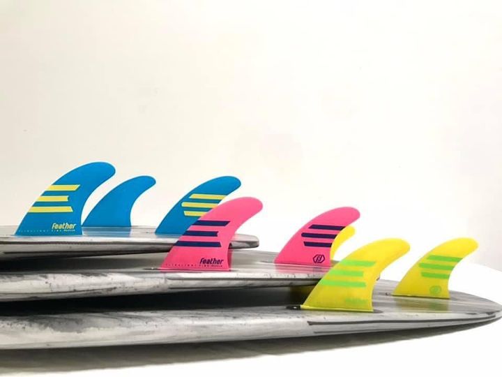 3 FINS ÉPOXY ULTRA LÉGER HC JAUNE/VERT.  FCS2  - TAILLE M 