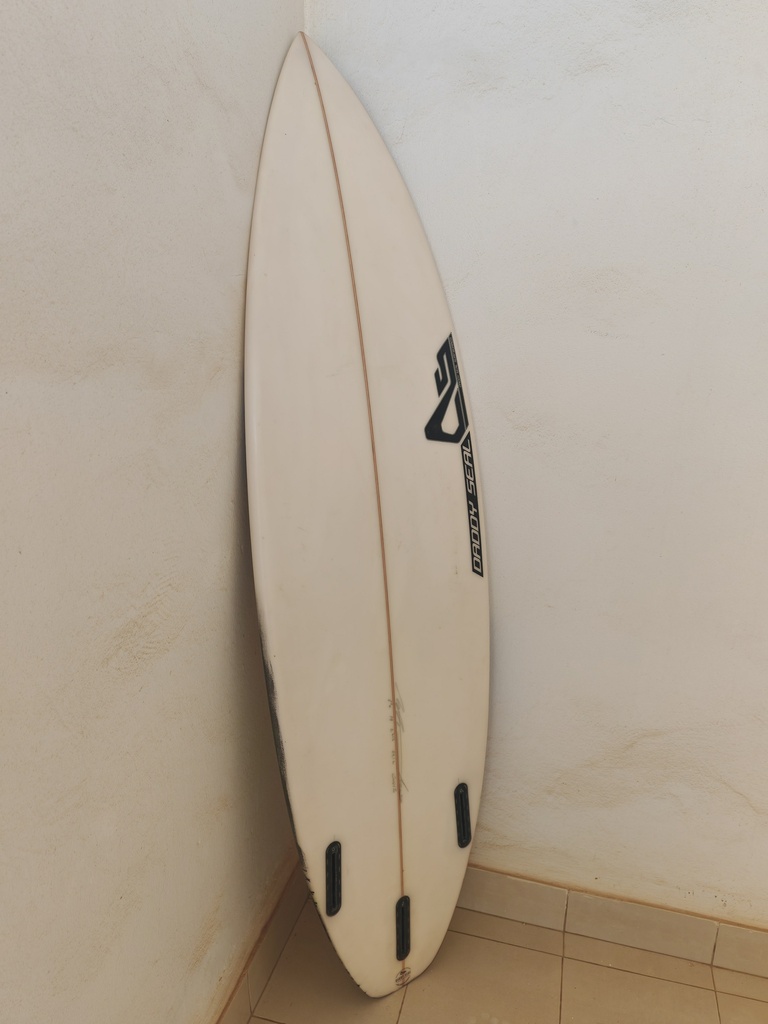 SHORTBOARD DADDYSEAL MODEL YARDIES Taille 6'0 x19 x 2'7/16 = 29,1L 