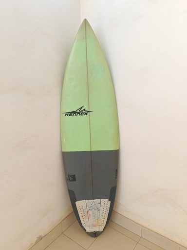 Planche de surf performance 5'9''