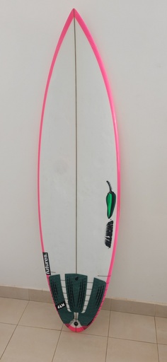 Planche de surf taille 6'2'' Pink
